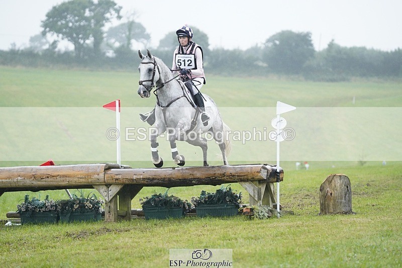 240901A-154126-10713 - 512-Jessica.Long-LADY.GREY