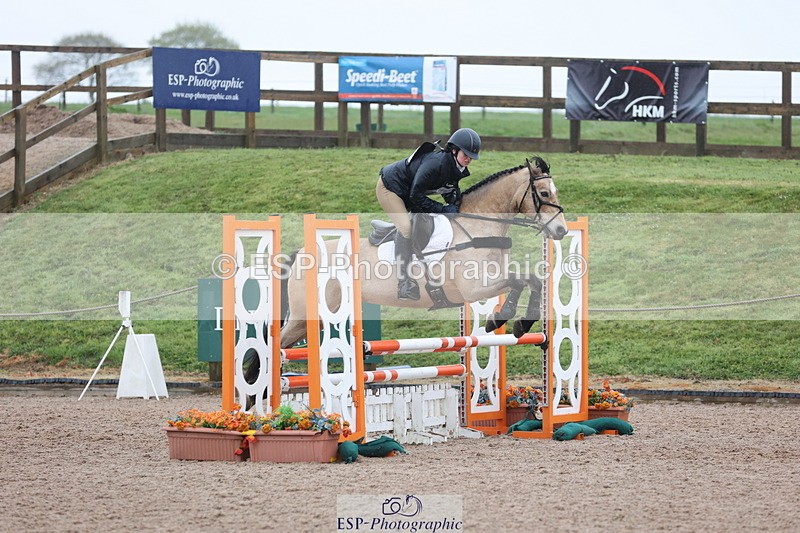 250418-142550-04869 - 169-Chloe.Dunn-TOWERHILL.SHAMIE