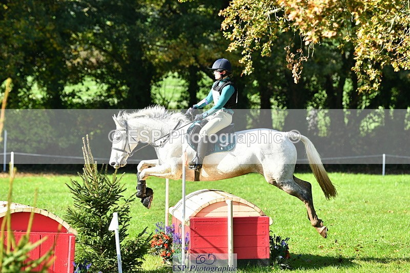 251025A-121935-19633 - F-415-Tara.Leddy