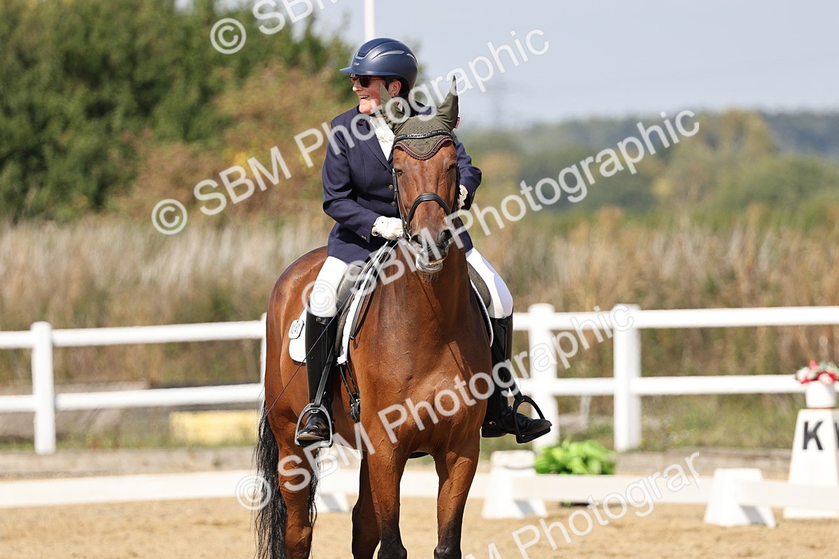 SBM_018602 - Class 16 - Novice 5 - 12.08-13.11