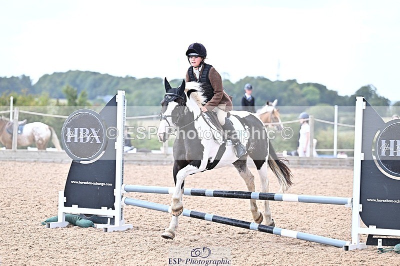 250826-153150-00133 - Clear Round and 60cm