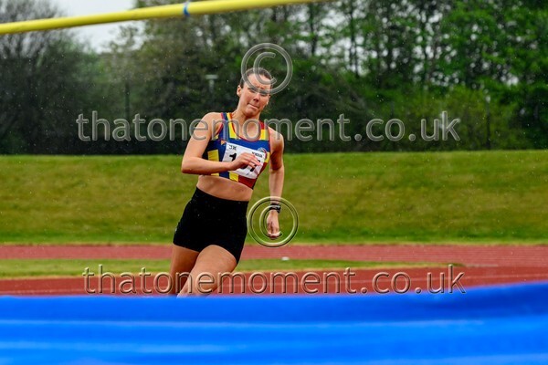 Opener25-918717 - Field Female