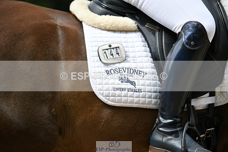 250718A-121233-01372 - 144-Verity.Perry-Vogue