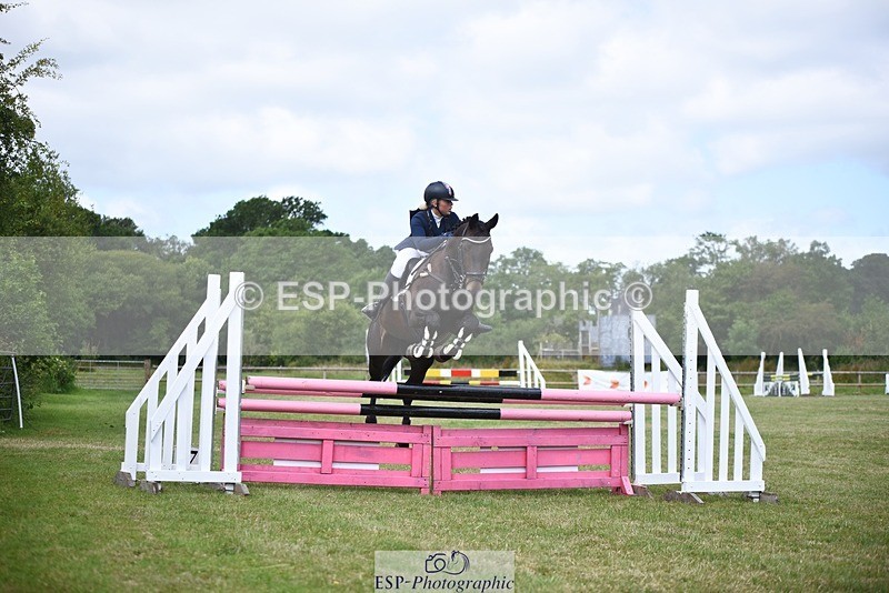 240630-104854-00145 - 103-Olivia_Marriott-Charming_Fellow