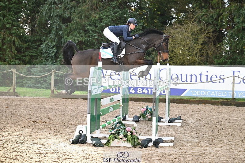 251024A-101109-06343 - B-131-Gemma.Gurvidi