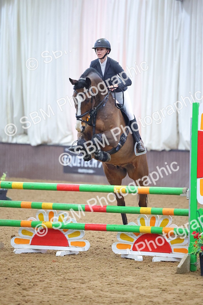 SBM_008466 - Class 21 - Nupafeed Supplements Senior Discovery/ 1m Open - First Round (1.00m)