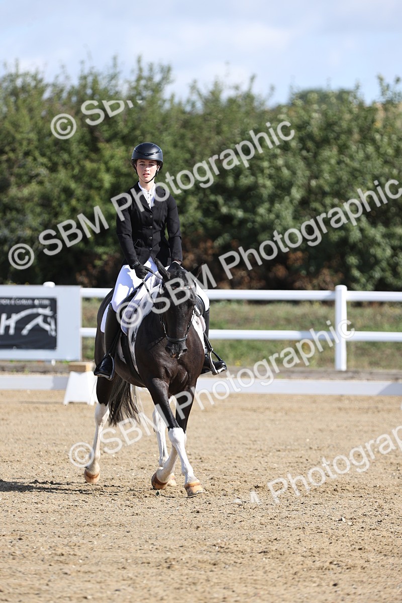 SBM_001163 - Class 2 - Intro 4 Champs - 9.44-10.38