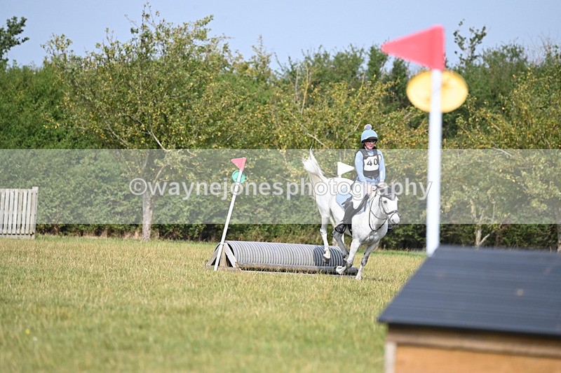 WJ6_2106 - 60cm XC Time 13:54 to 14:20