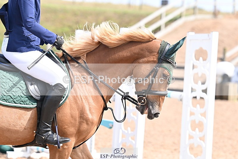 250827B-125921-00456 - Cls 4 Snr Newcomers 1.10m