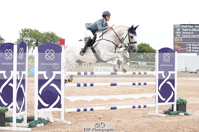 250718-113732-10059 - Cls 2, 3 Star Small Tour Break til End