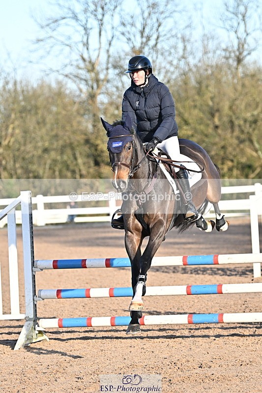 241113A-093219-00030 - Cls 01A&B Brit Nov & 90cm Open