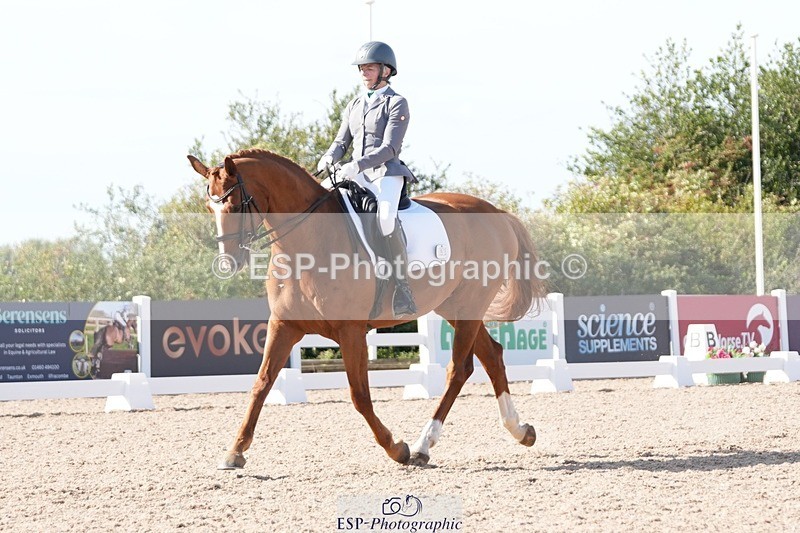 250906-160715-04954 - 051-Yvonne.MasonGF.Demellia