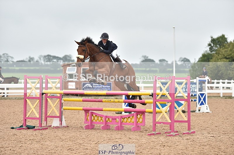 231011A-140852-00653 - Cls 5 Foxhunter & 1.20m Open
