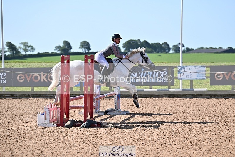 260524-100146-01612 - Cls 49 Pony Intro 70cm