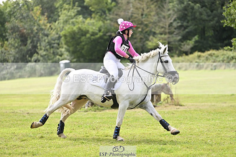 240825X-140201-34719 - 80cm XC 14.30 to 15.30