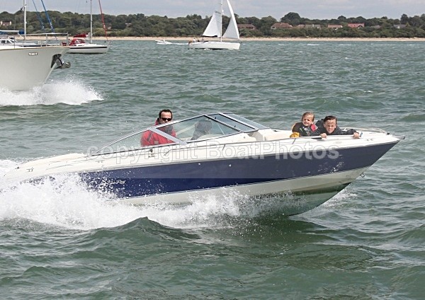 090725 SPEEDBOAT IMG_1245 - Motorboats - Open