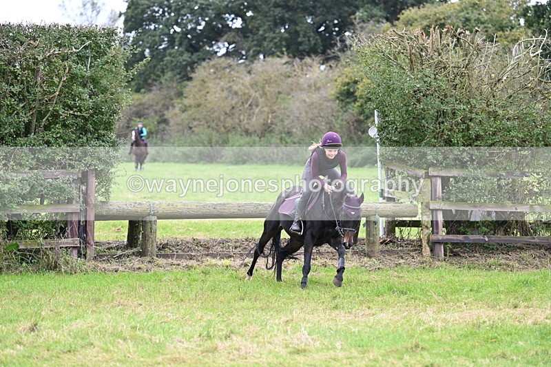 WJ7_0823 - Time at Photographer 12:22 to 12:35