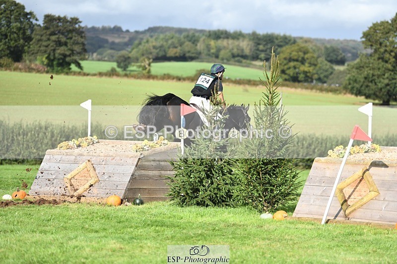 231020-141622-09701 - 124-LILY.B-Sam.Gillespie-XC