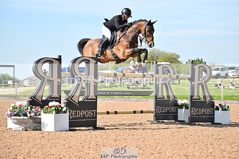 240510A-163947-09235 - Cls 24 National 1.40m Open