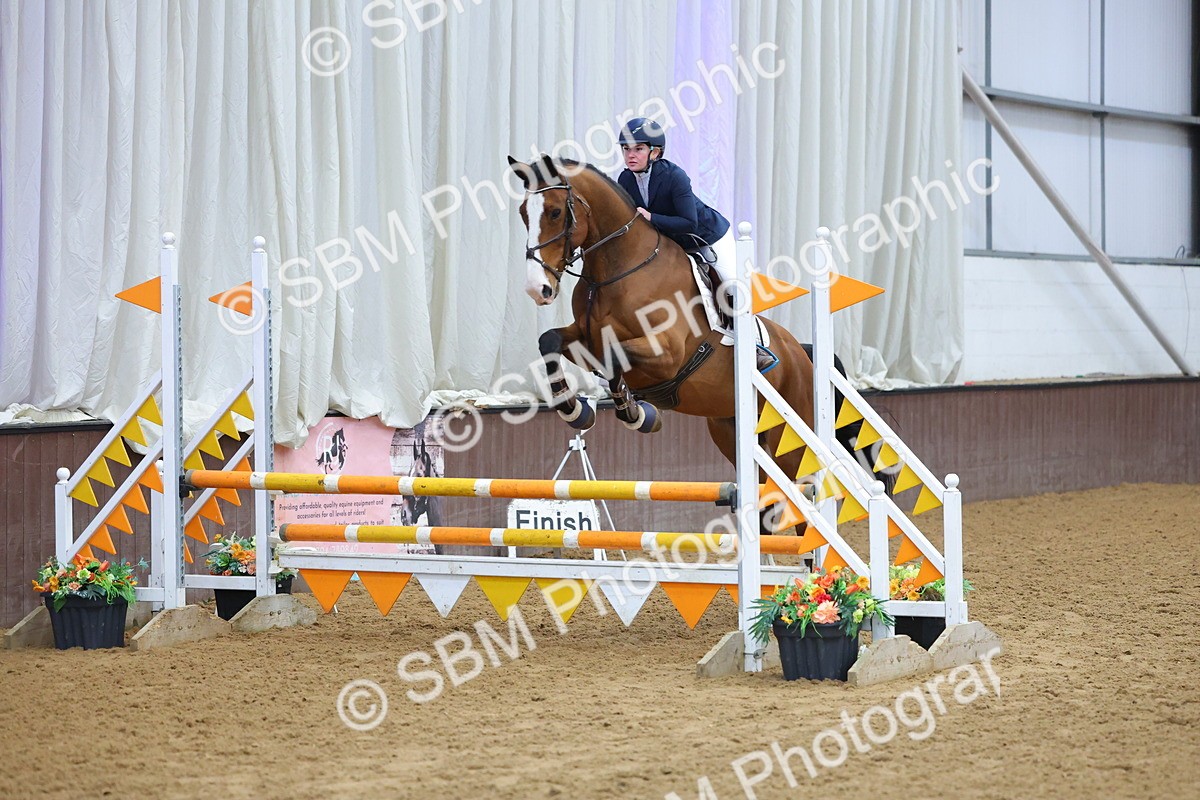 SBM_009617 - Class 20 - Senior British Novice/ 90cm Open - First Round (0.90m)