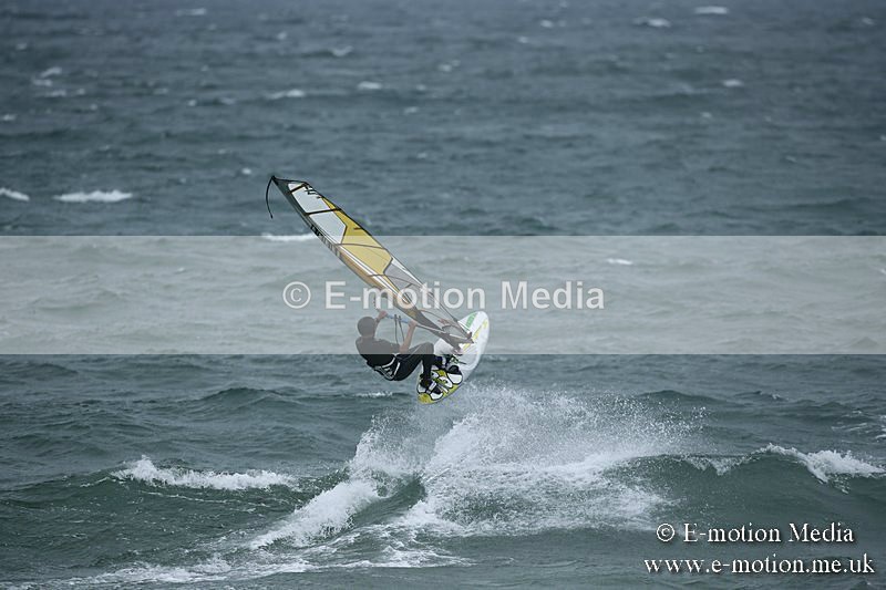 WS 150913-20 - Windsurfing
