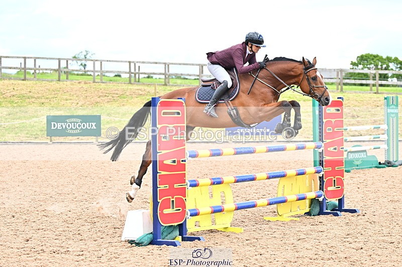 240608A-124946-02396 - Cls 4 Snr Newcomers and 1.10m Open