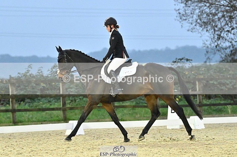 241103-164051-03400 - Novice 1 - 16.18 to 17.50