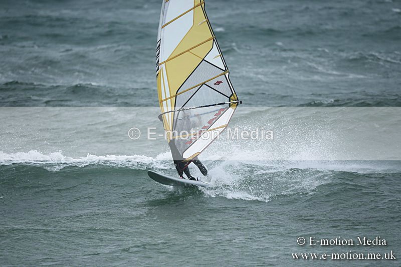 WS 150913-90 - Windsurfing