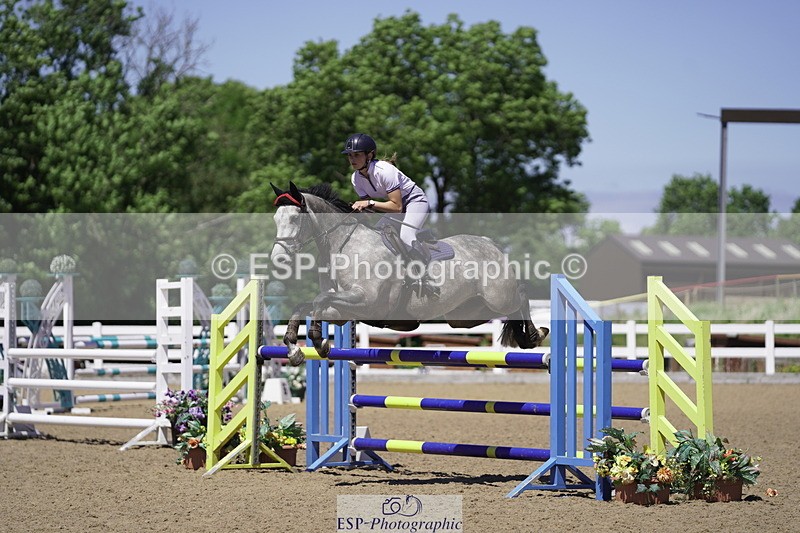 230624A-142140-01830 - Cls 25 Pony Newcomers & 1m Open