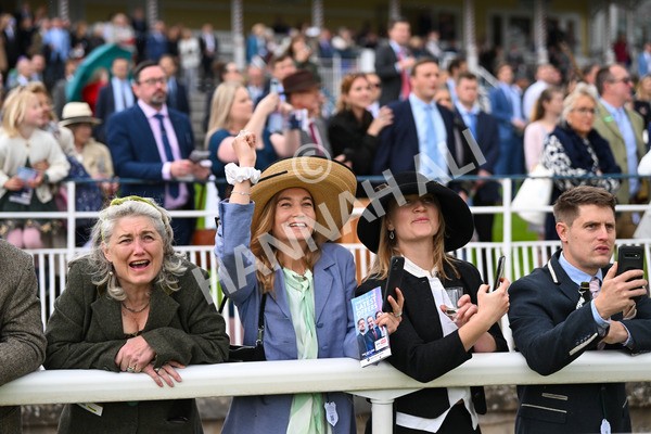 150624-M-Macmillan Ride Of Their Lives-6231 - 12.30pm Macmillan Ride of Their Lives