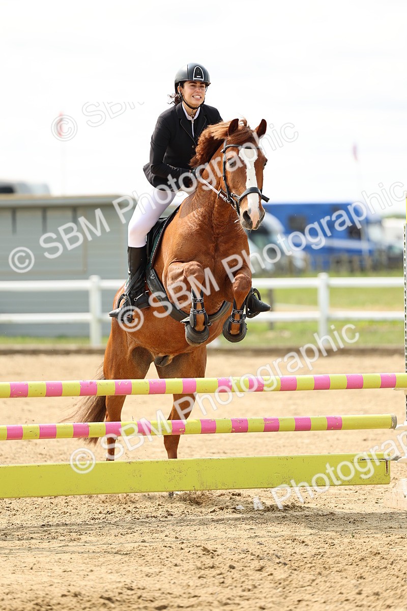 SBM_004586 - Class 16 - Senior British Novice - 90cm