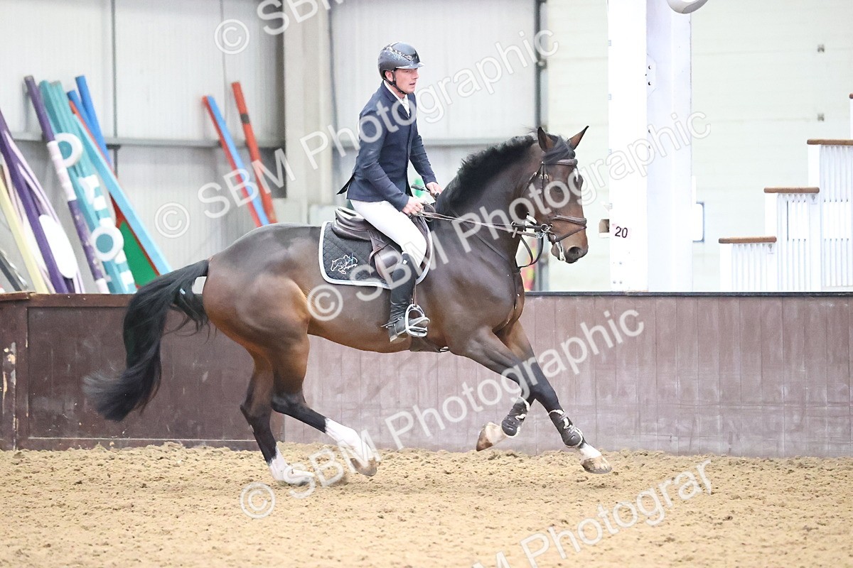 SBM_003664 - Class 12 - Senior Foxhunter 1.20m
