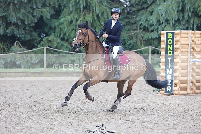 230618-081102-09071 - Cls 19 Pony Intro 1m