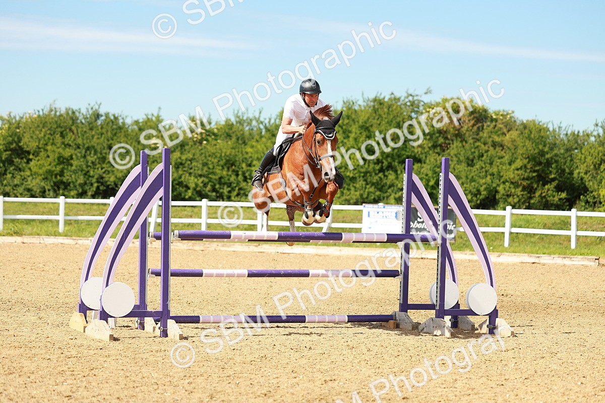 SBM_002591 - Class 4 - Senior Newcomers - 1.10m