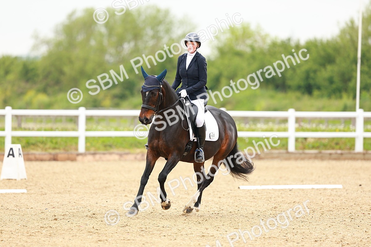 SBM_005084 - Class 15 - Novice 5