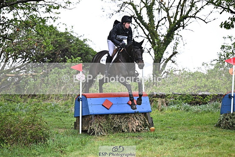 250418-120921-02822 - 019-Sean.Duffy-ZORGVLIET.MERLOT