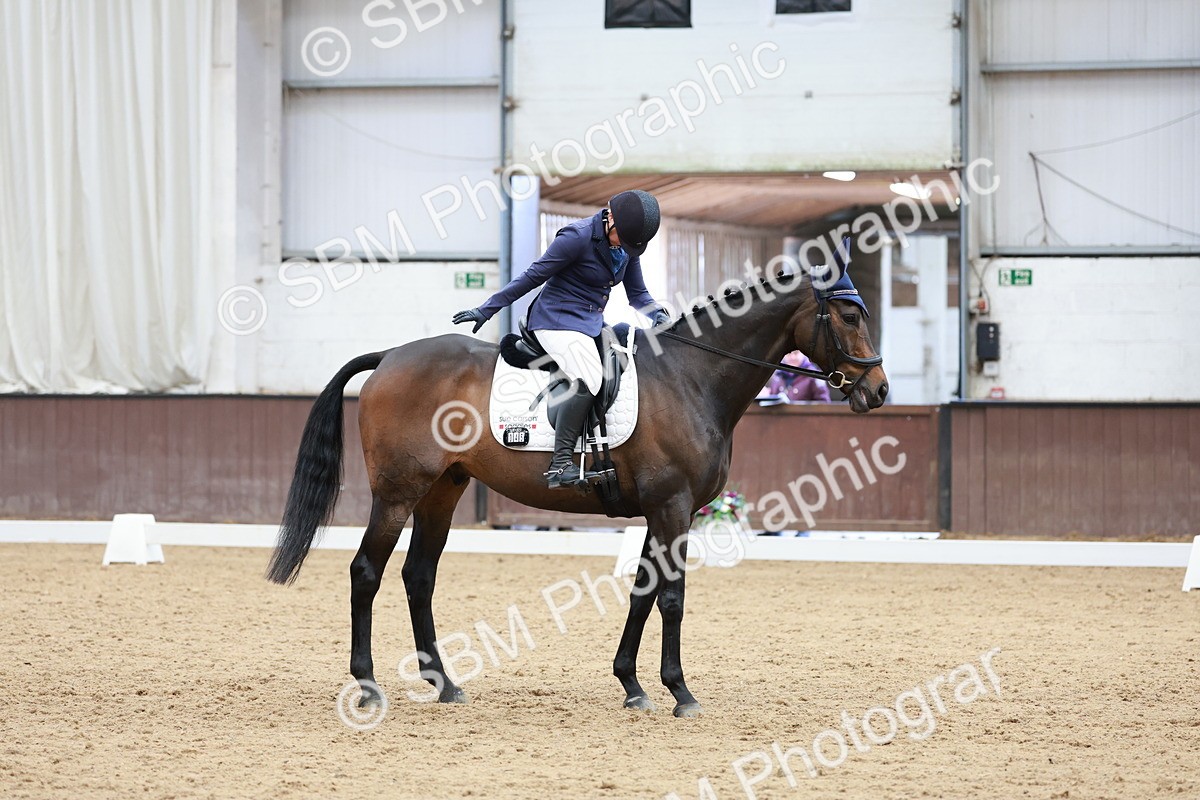 SBM_010077 - Class 6b - Novice 6 - 12.40-13.43