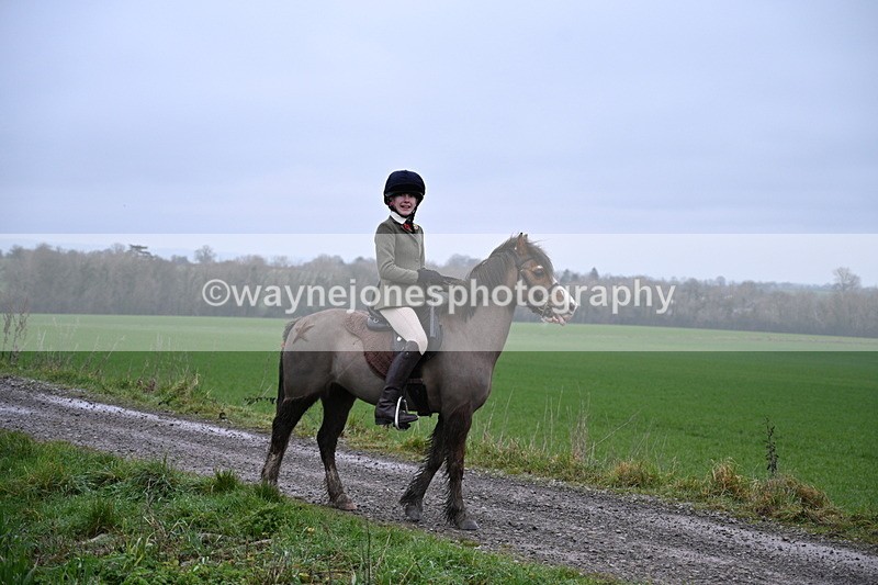 WJ7_9705 - Walk out..