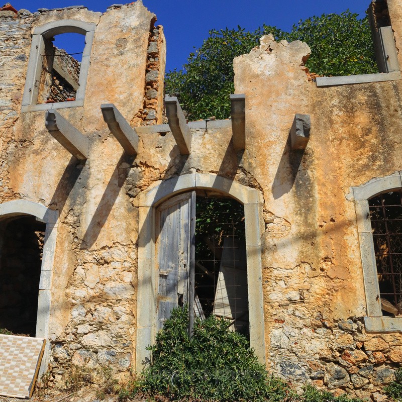 Old building at Vrachasi village, Crete, Greece.   ref3435 - Europe