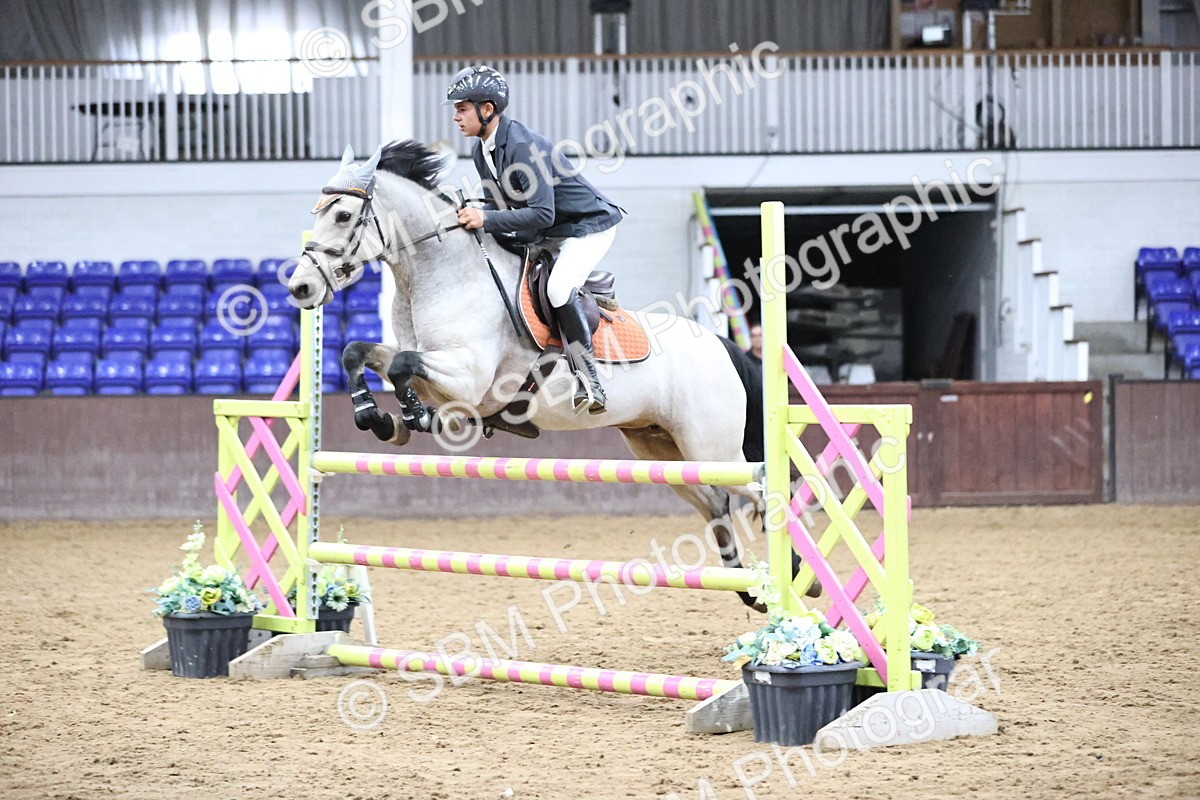 SBM_002853 - Class 13 - Blue Chip Pony Newcomers 1.00m Open