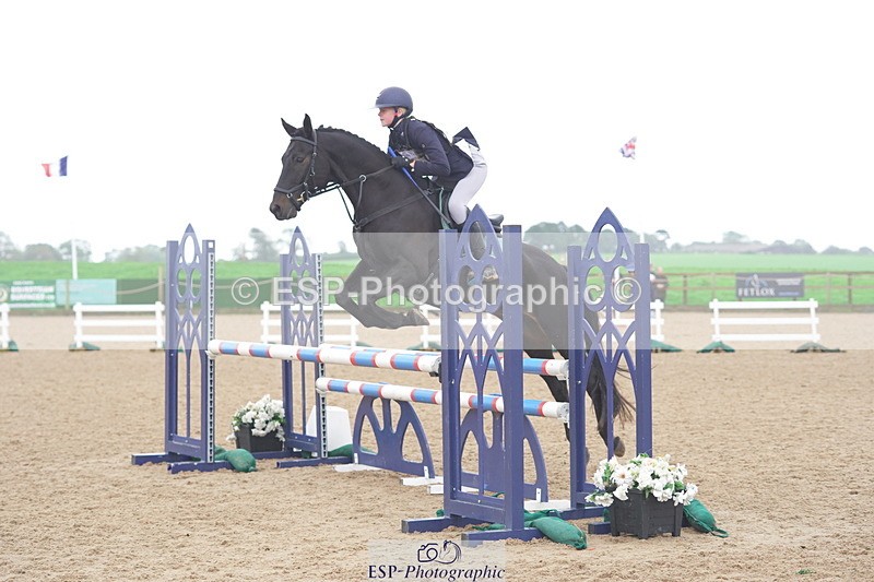 230924A-113618-04599 - 100 SJ 11.00 to 12.00