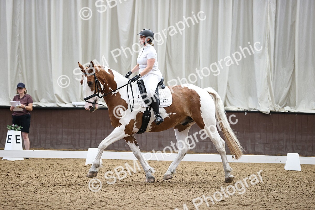 SBM_000937 - Novice 4 Warm Up