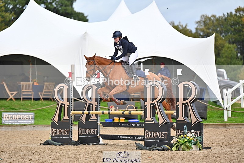 251026A-115452-24167 - E-396-Madeleine.Robertson