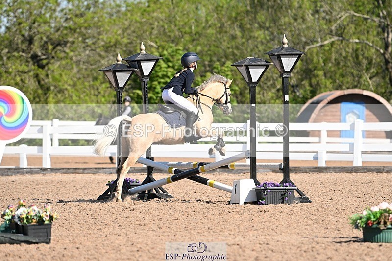 250504-094604-01717 - Cls 13+14 Club and Schools 60cm