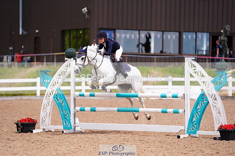 240629A-124442-05429 - Cls 18 Newcomers and 1m Open