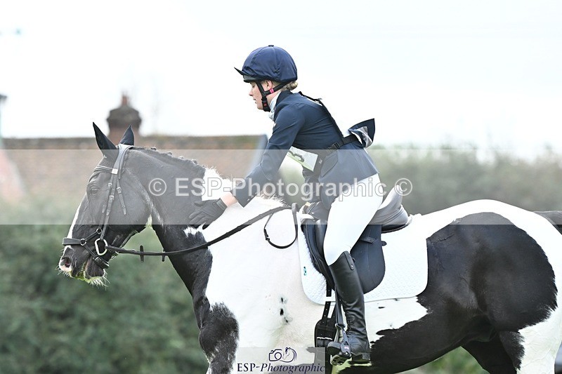 241024-101623-02142 - 303-Beatrice.Southcombe-COUSIN.JERRY