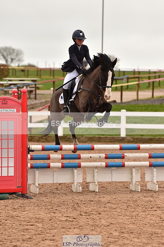 240210A-142118-01541 - Cls 12-14 Children on Horses
