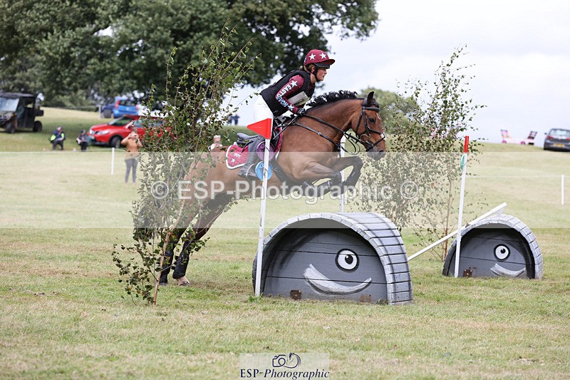 240825X-161020-36426 - 80cm XC 15.30 to 16.30