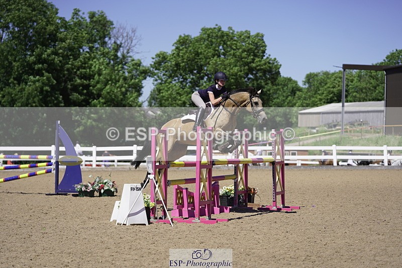230624A-150050-02114 - Cls 26 Pony Foxhunter & 1.10m Open