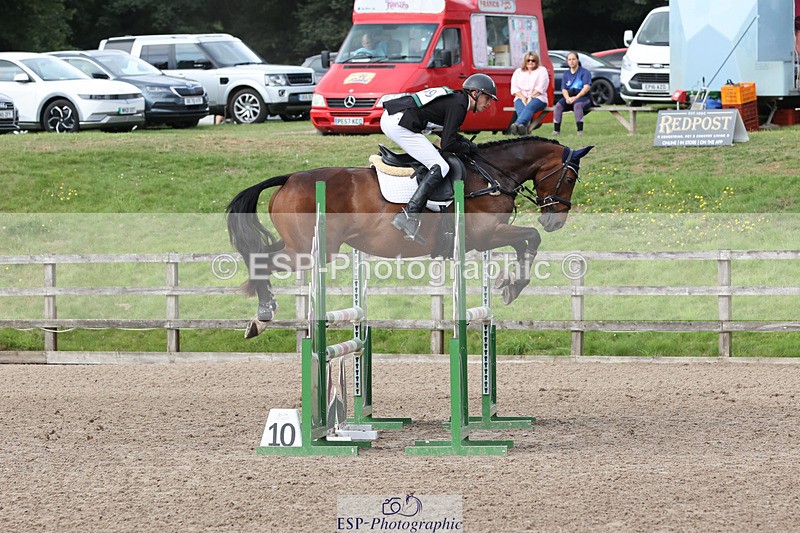 240804-100933-10919 - 359-Max_Forster-HOLD_ON_MY_HEART